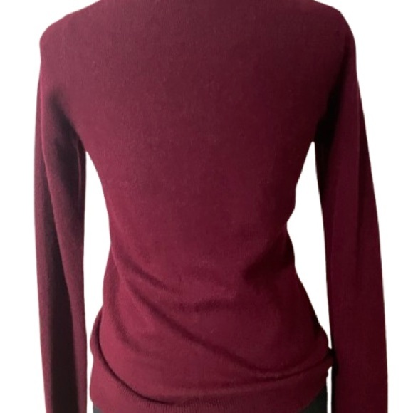 100% Cashmere Burgundy Charter Club Red V-Neck Sweater - Picture 7 of 13